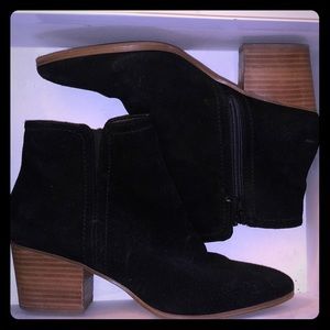 Aldo Black booties size 9